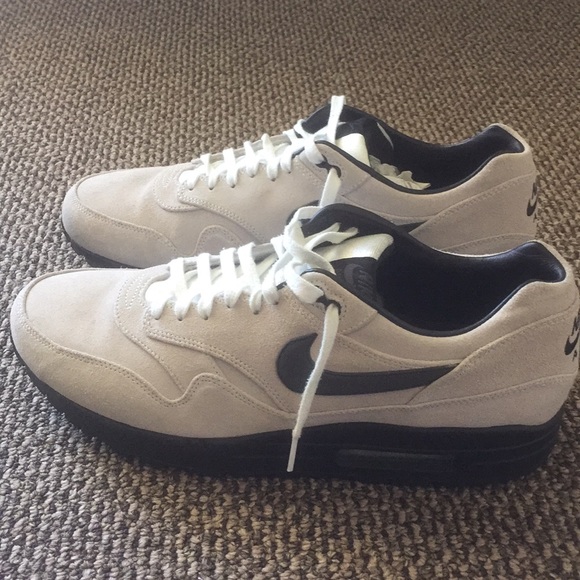 nike air max ultra suede